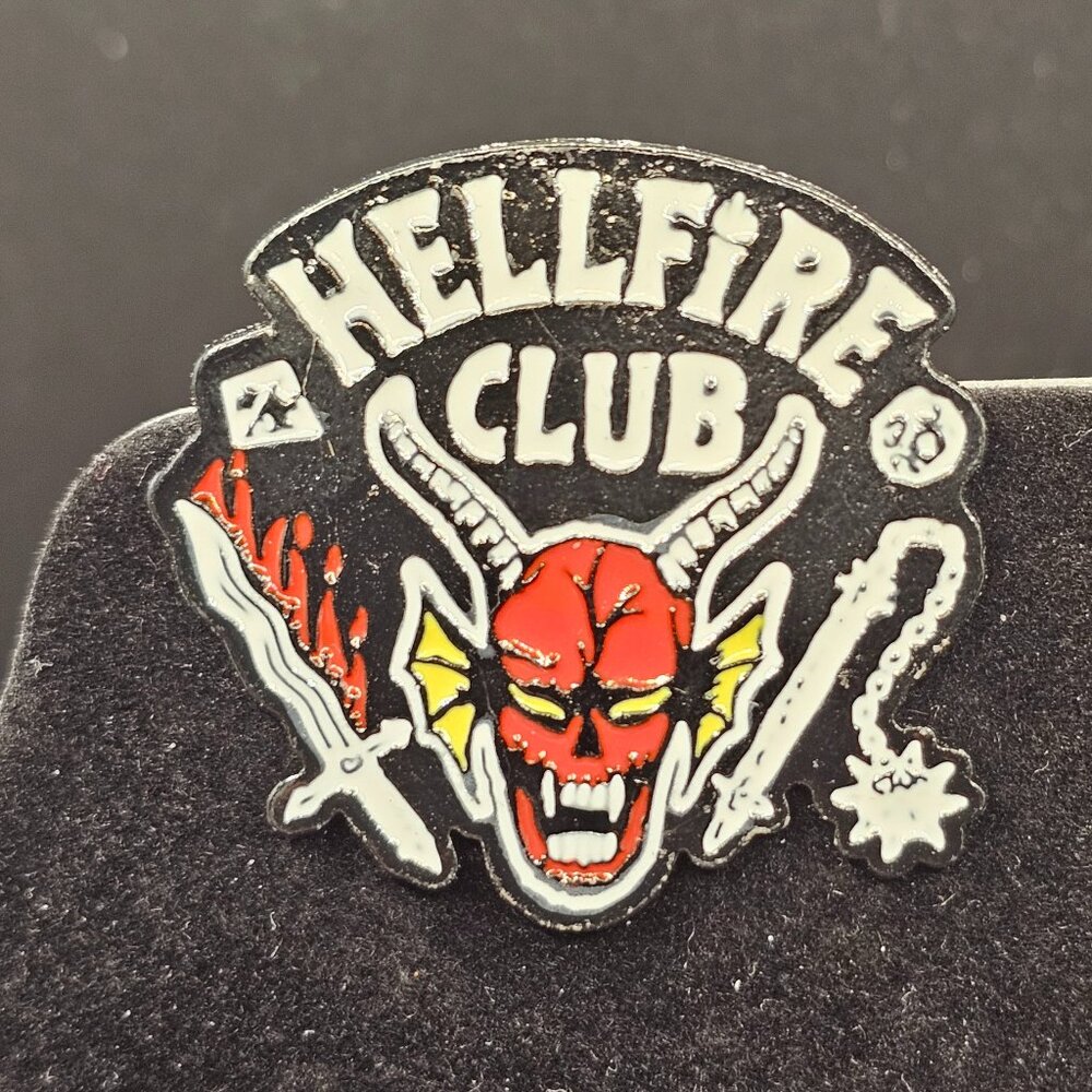 Hellfire Club Enamel Pin – Eddie Munson | Stranger Things